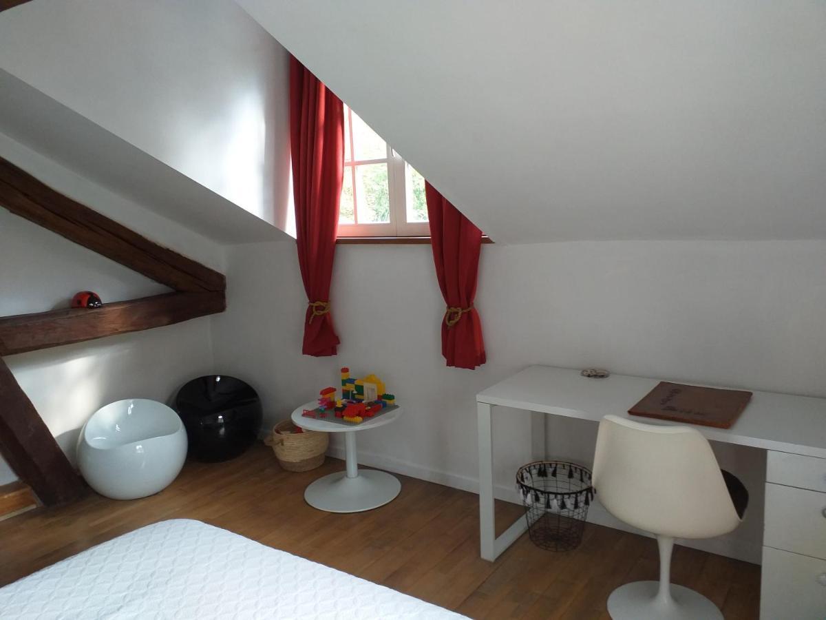 Maison De Vacances, Gite "Le Vieux Logis" A פרופונדוויל מראה חיצוני תמונה